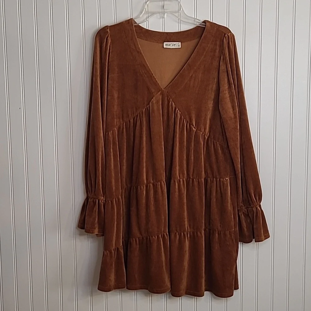 ​Rust Corduroy Babydoll Dress Tiered V-Neck Long Ruffle Sleeve Cozy Fall Sz L